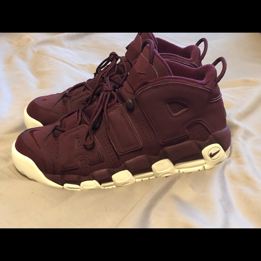 Nike Air Up Q’s worn once!!